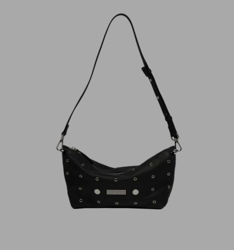  BLACK/SILVER