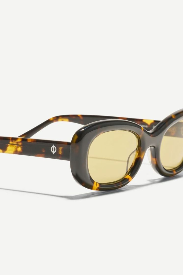  TORTOISEYELLOW