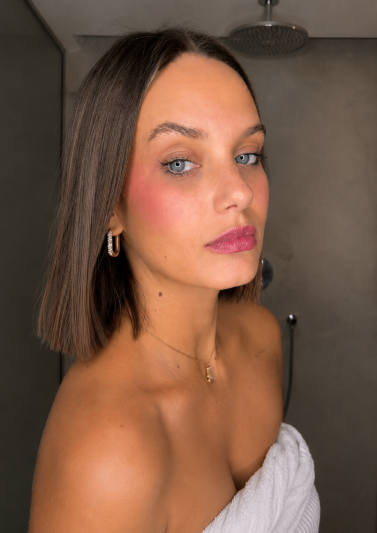  Velvet Touch
