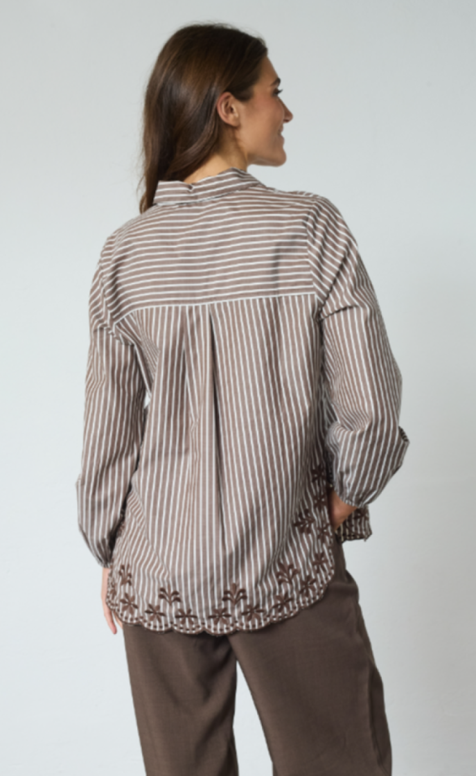 BROWN-CREAM