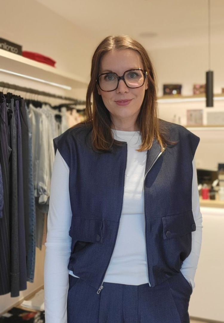  DENIM