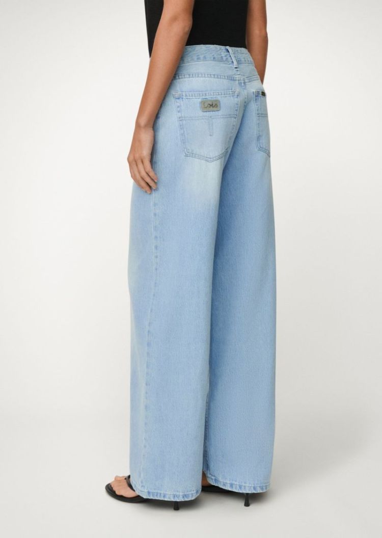  7893 Wilson Ble