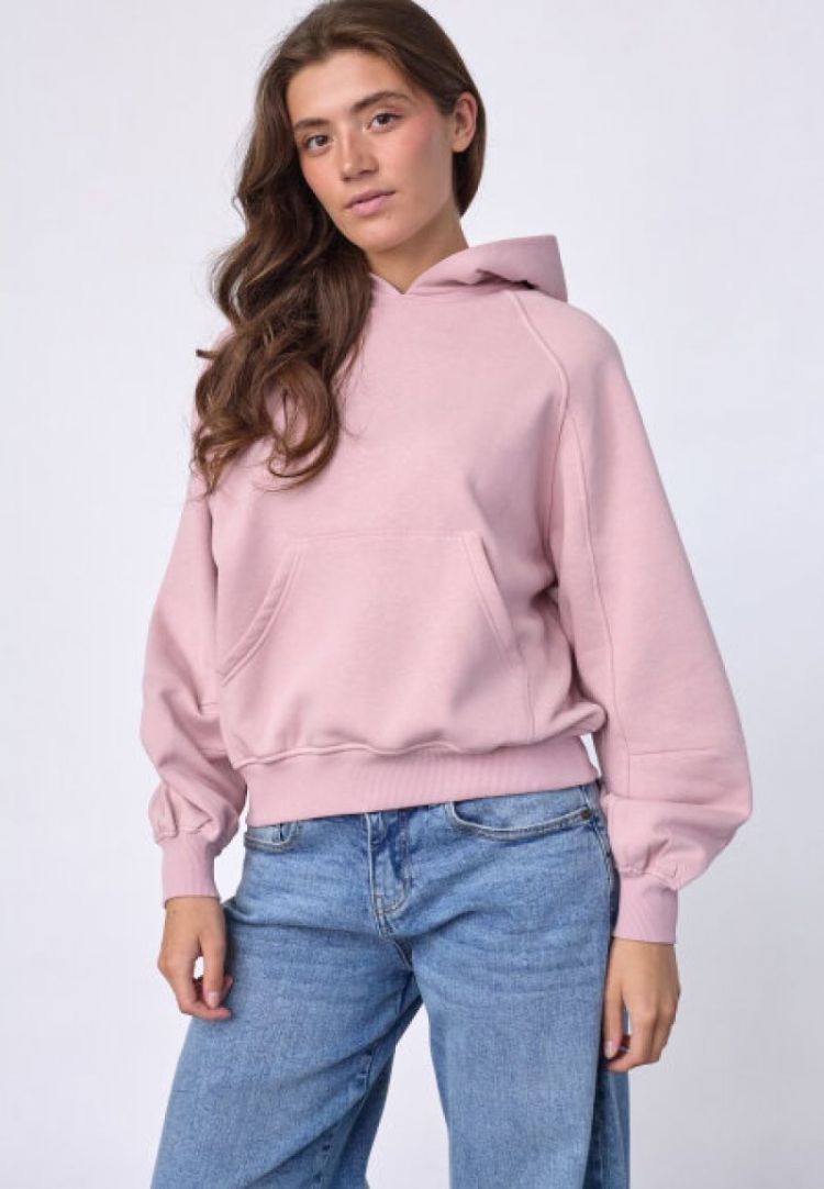  MAUVE