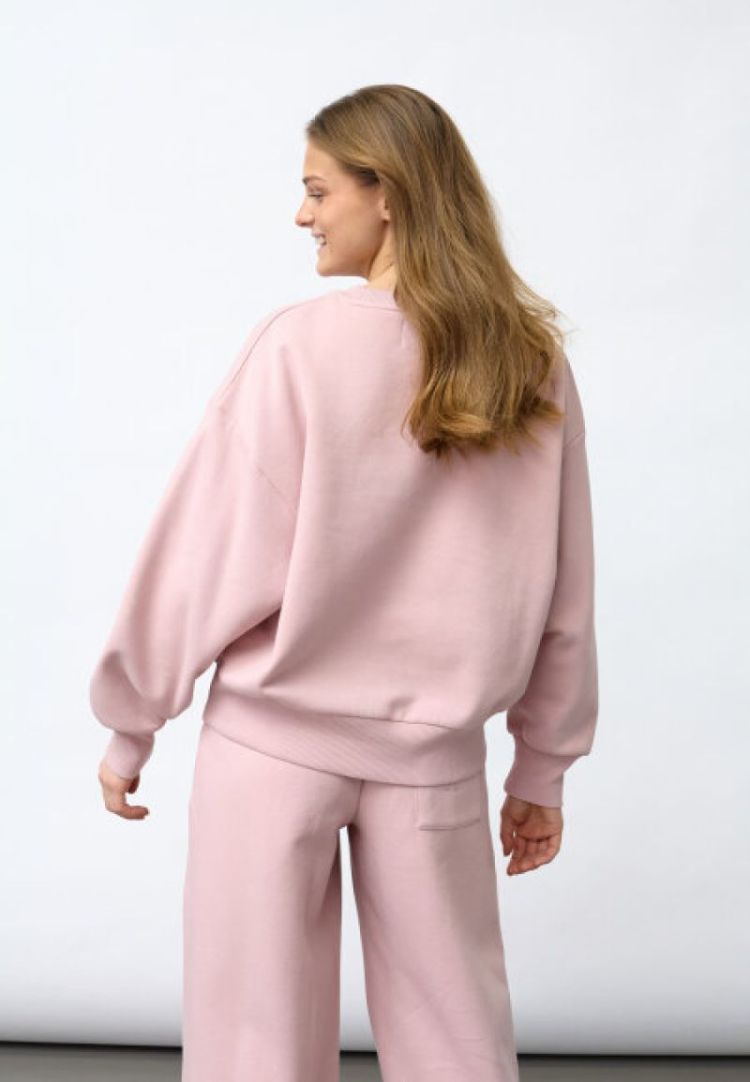 MAUVE