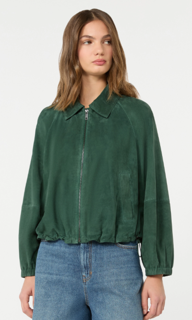  002 VERT FONCE