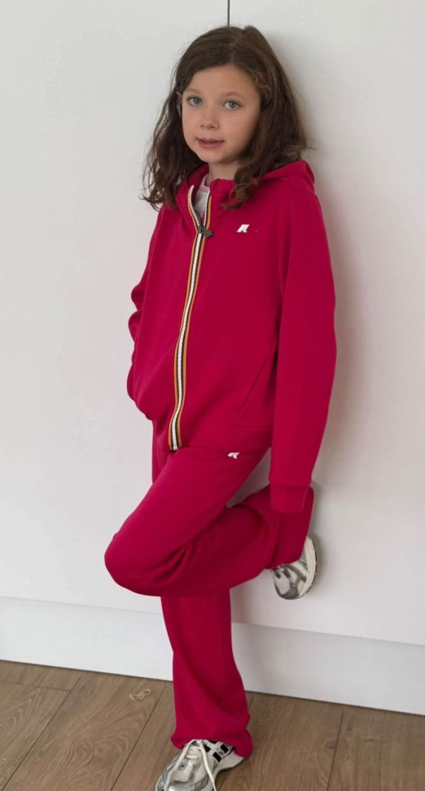  RED CERISE