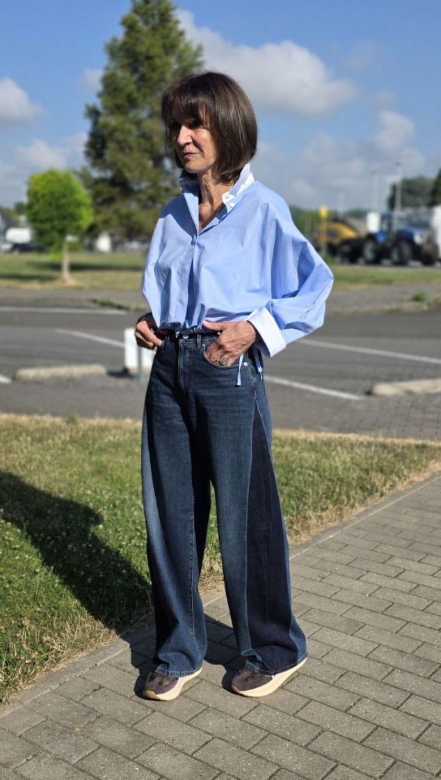BLUE DENIM