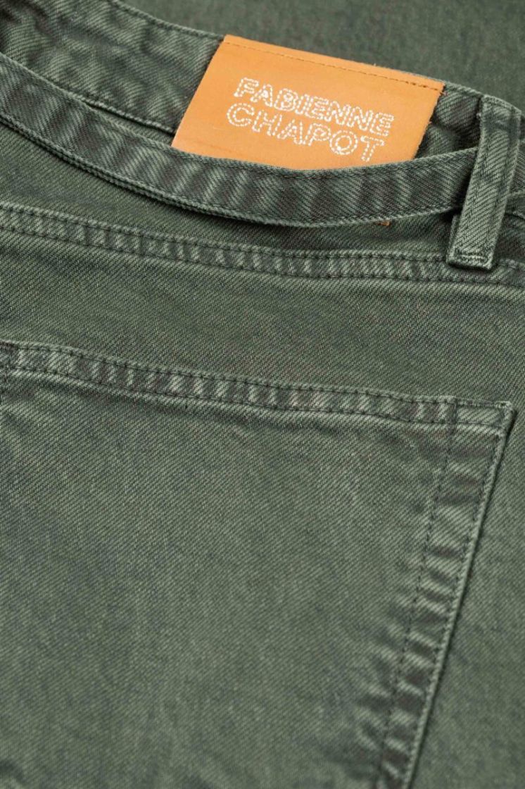 SCARAB GREEN  
