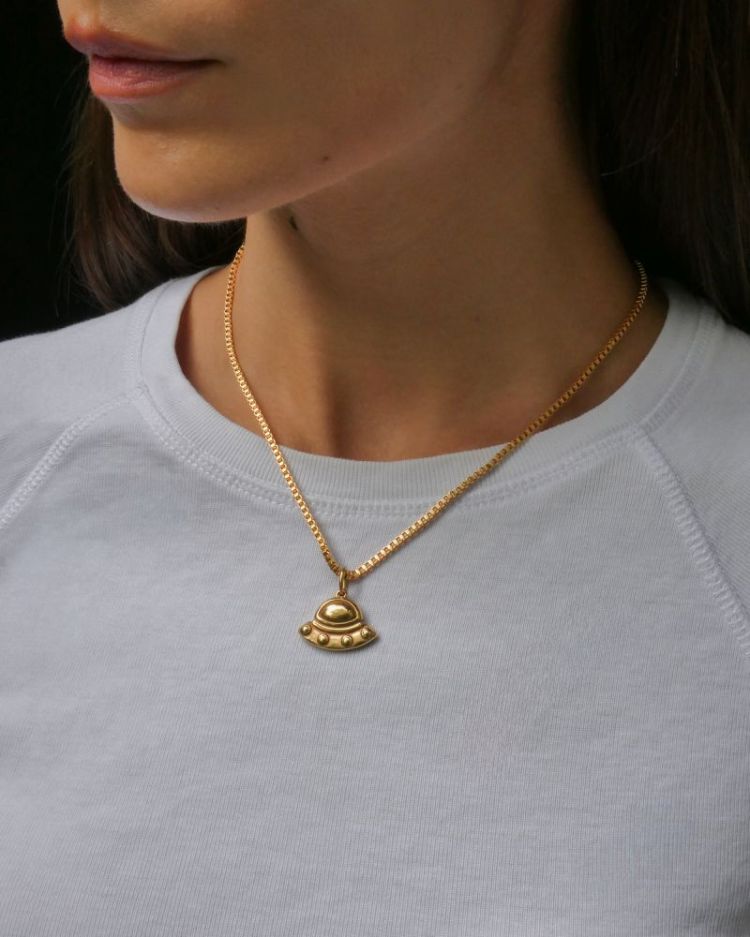  GOLD